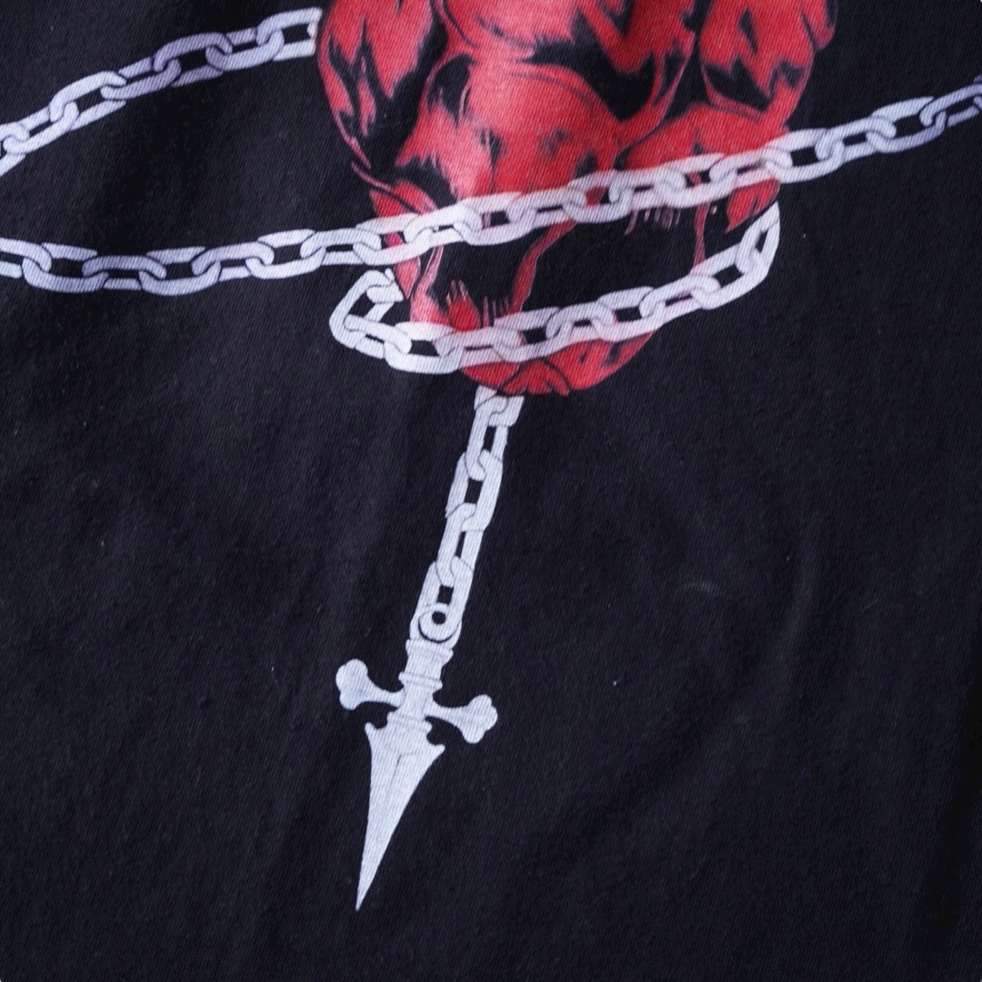 “緋の眼クラピカ / HUNTER×HUNTER” double side print tee