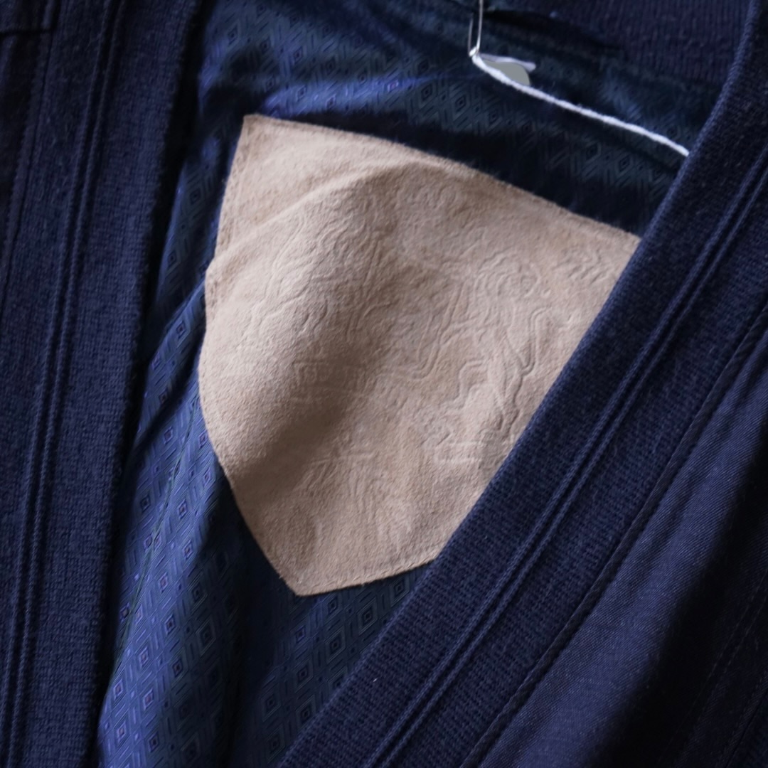 【送料無料】fake suede switching cardigan