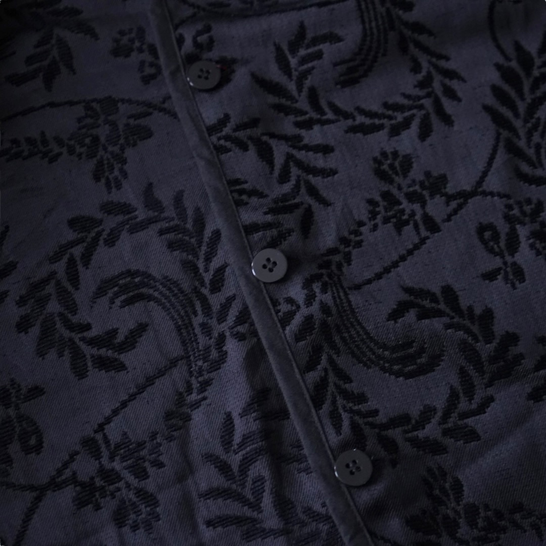 【送料無料】black × red chenille & embroidery reversible jacket