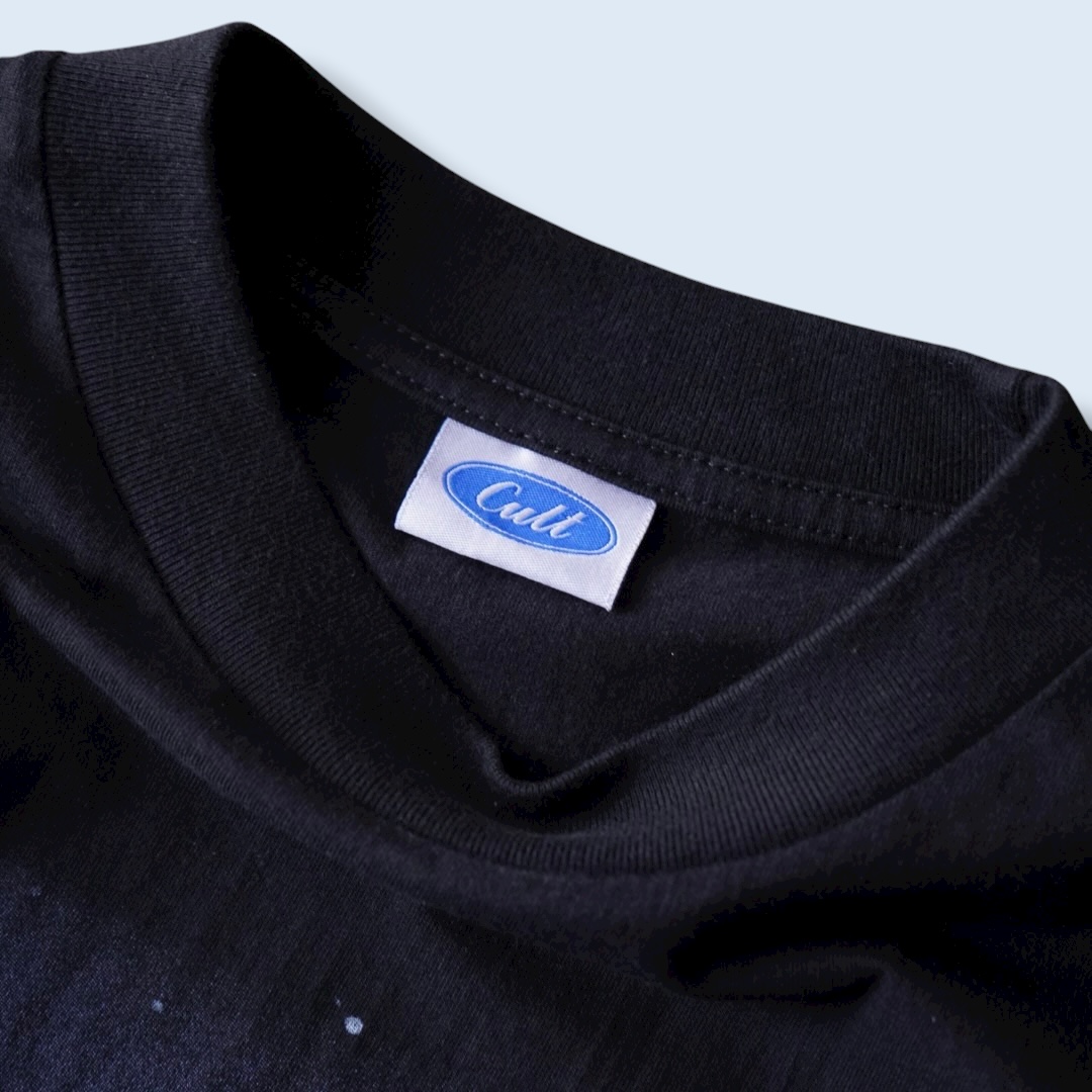 “クロロフェイスアップ / HUNTER×HUNTER” double side print tee