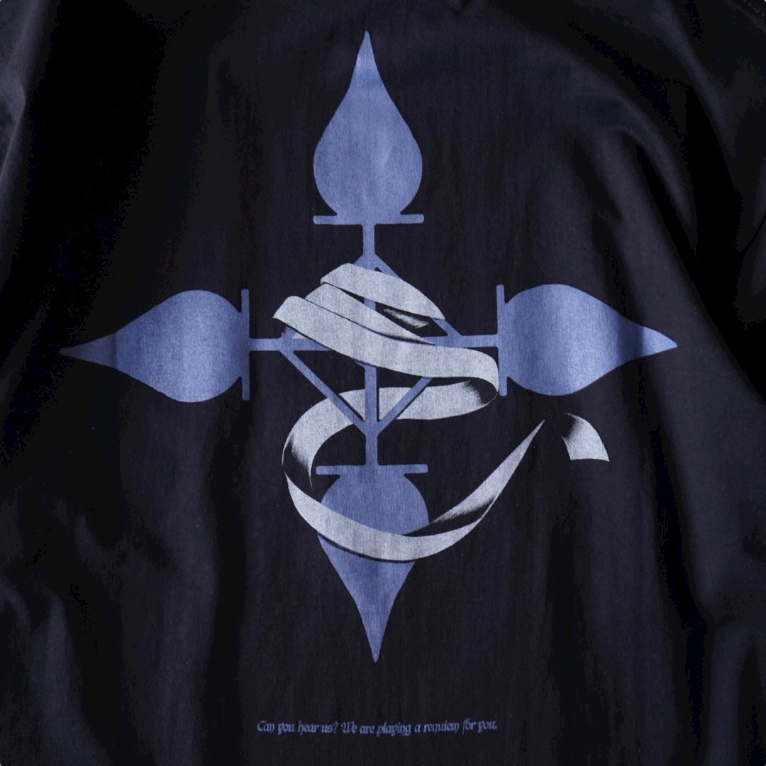 “クロロフェイスアップ / HUNTER×HUNTER” double side print tee