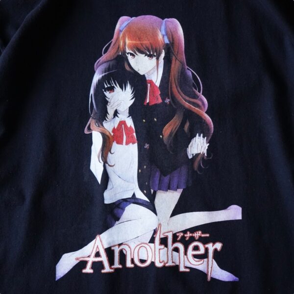 "鳴&泉美 / Another" print tee