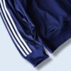 【adidas】"オーバーサイズでちゃんと身幅広めトラックジャケット"
