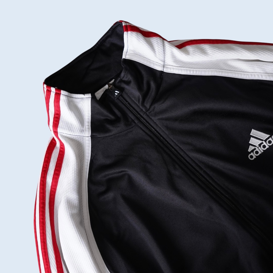 【adidas】2WAY detachable track jacket