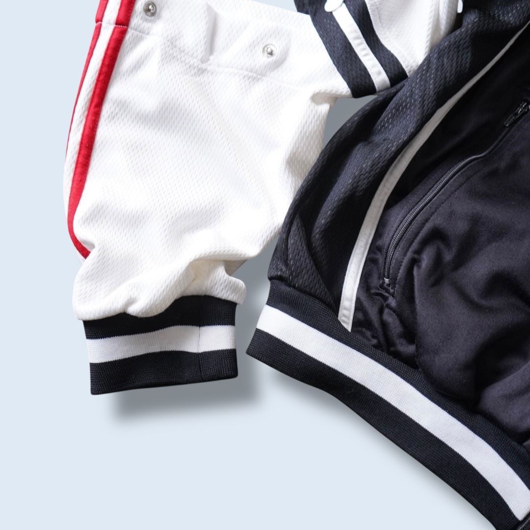 【adidas】2WAY detachable track jacket