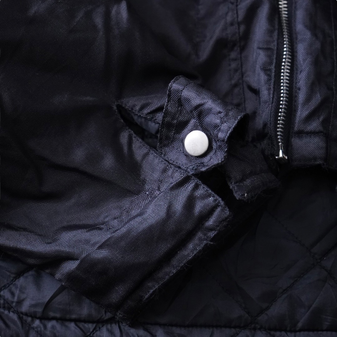 short length nylon gimmick reversible jacket
