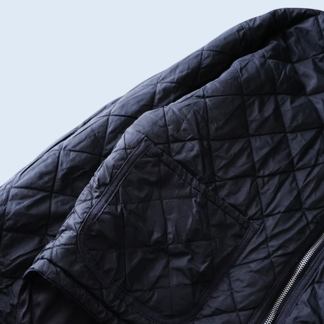short length nylon gimmick reversible jacket