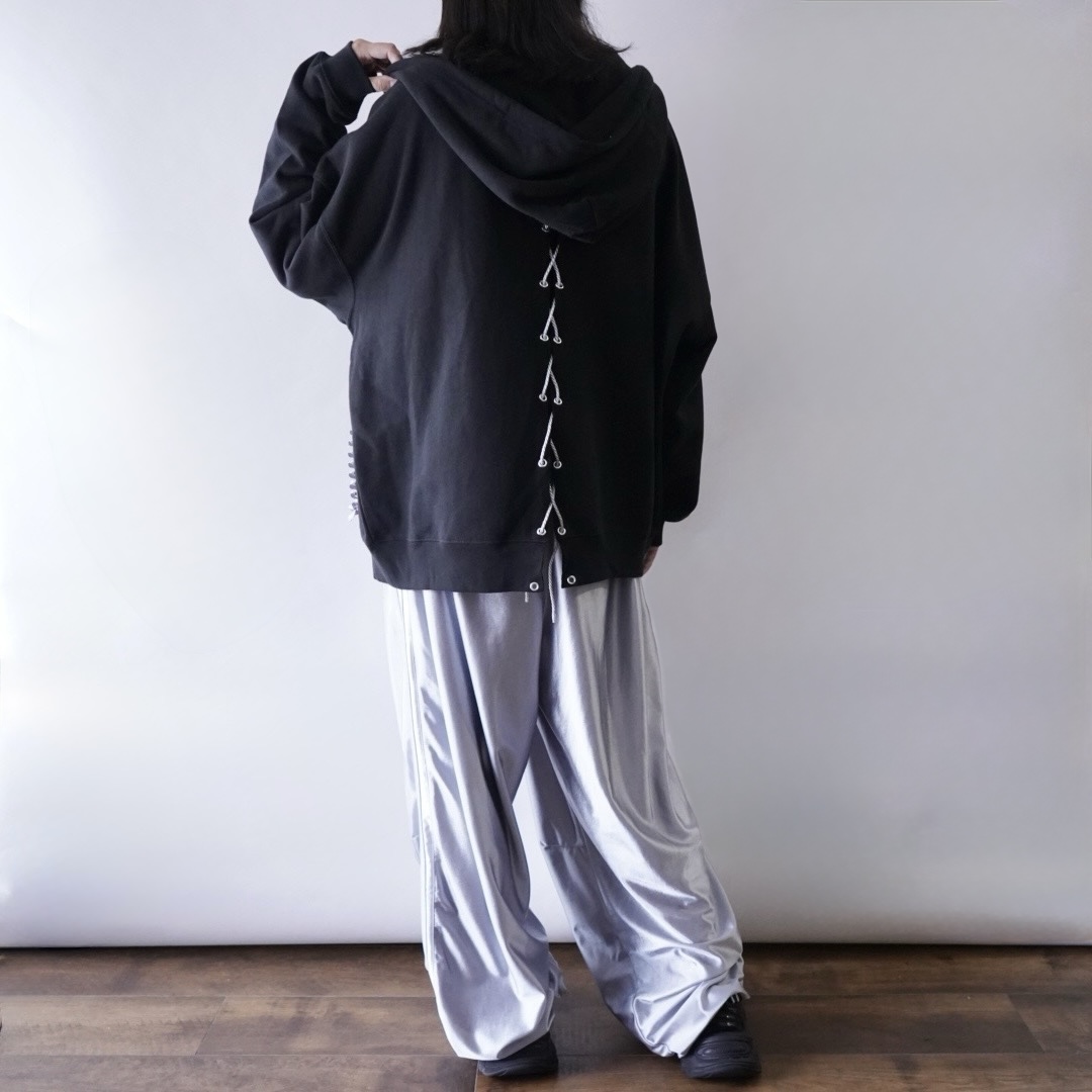 【Remake / Lace-up】front frill & back lace parka