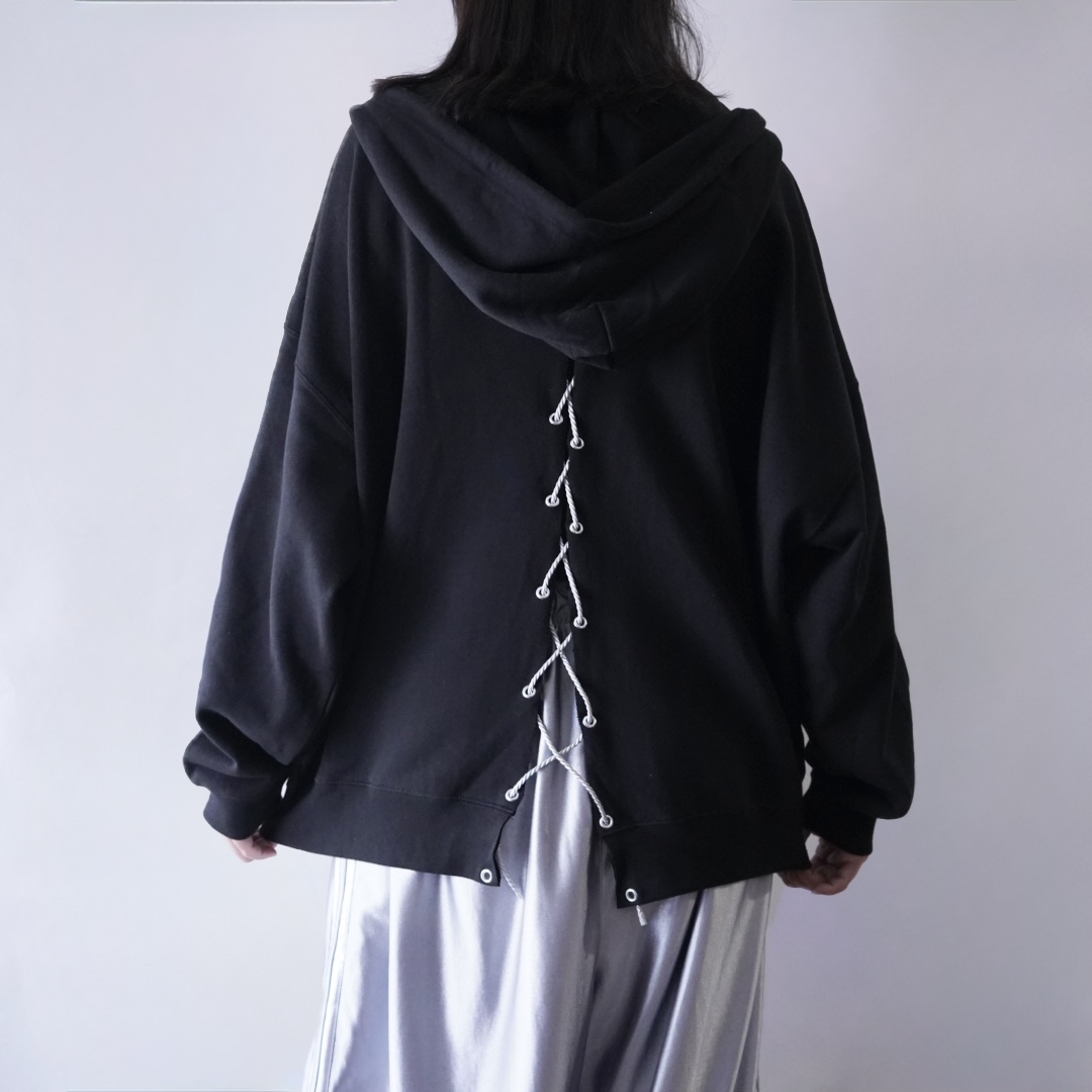 【Remake / Lace-up】front frill & back lace parka
