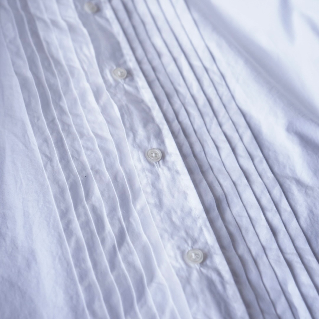 【Christian Dior】wing collar pleats dress shirt