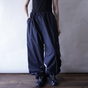 【NIKE】wide silhouette tech nylon cargo pants