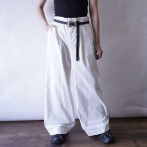 pure white baggy wide pants