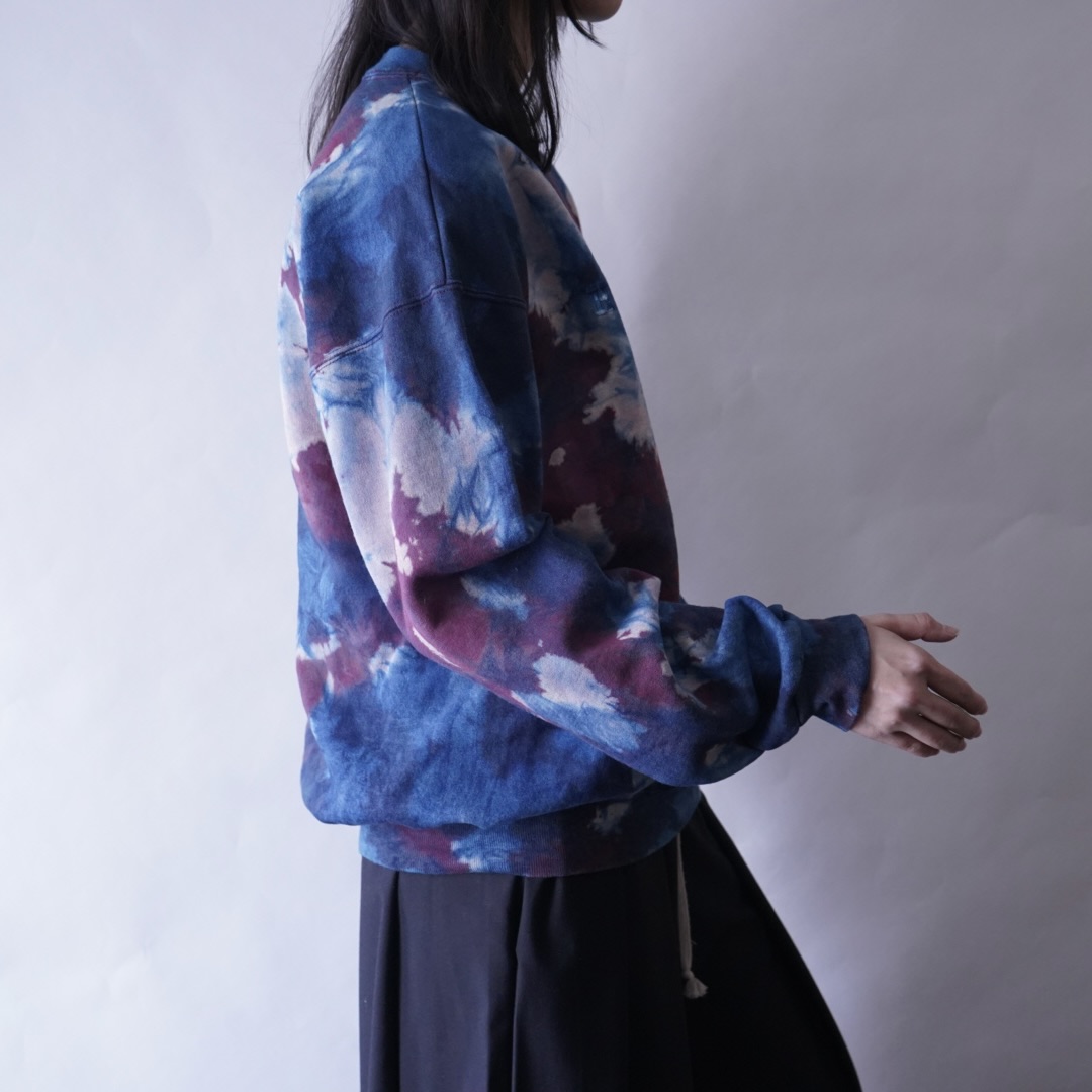 【藍染REMAKE】gradation pattern “一点モノ” sweat