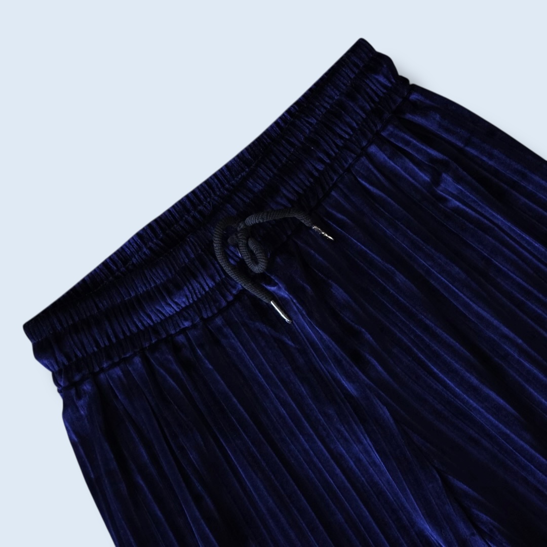glossy blue velours pleats hakama pants