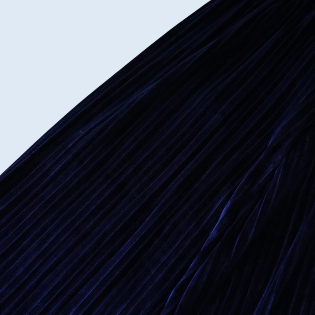 glossy blue velours pleats hakama pants