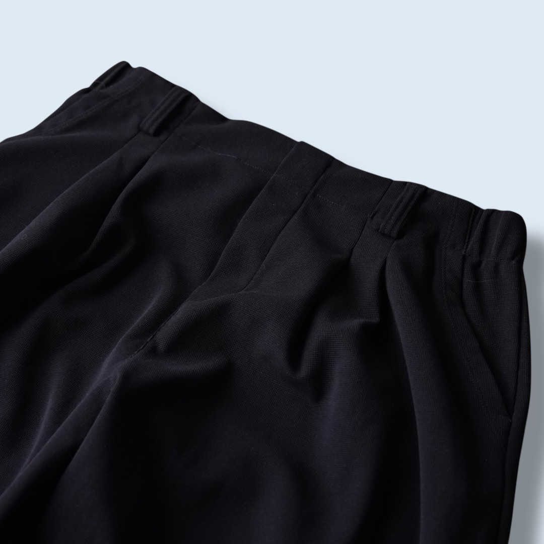 "とろみ" waffle fabric multi tuck wide slacks
