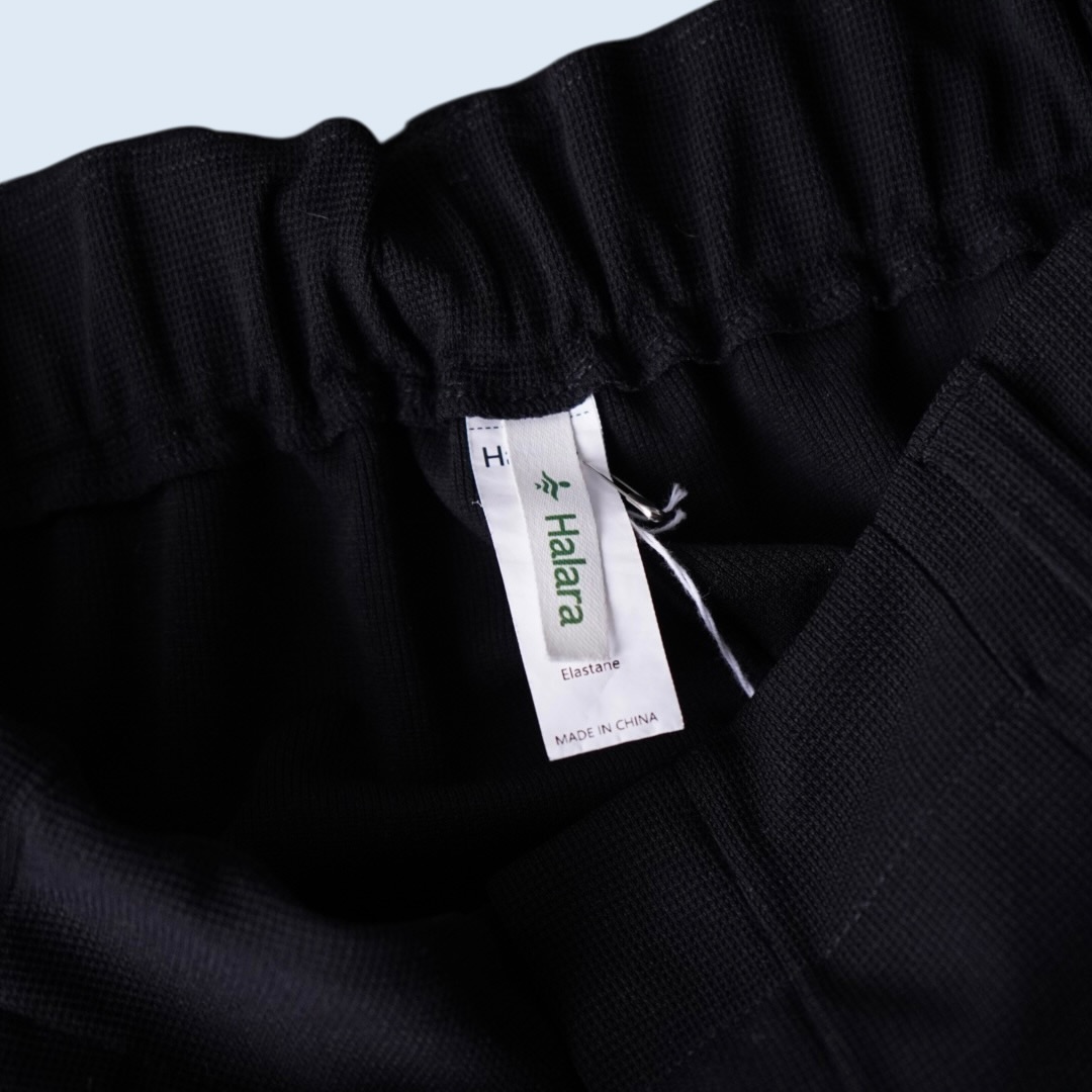 "とろみ" waffle fabric multi tuck wide slacks