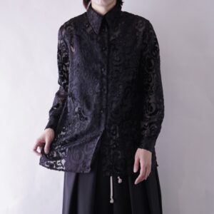 burgundy color velours × see-through shirt
