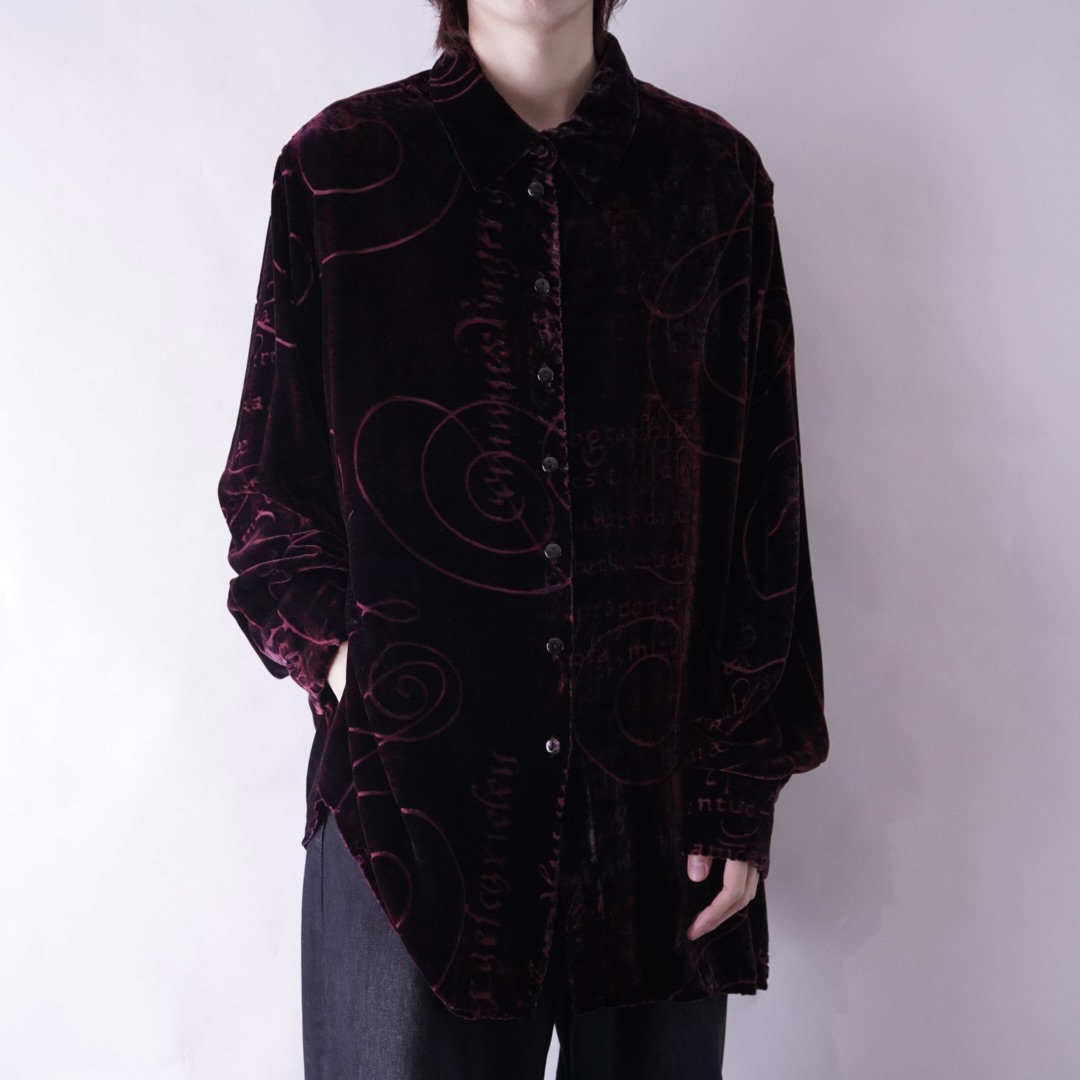 burgundy velours × see-through pattern shirt