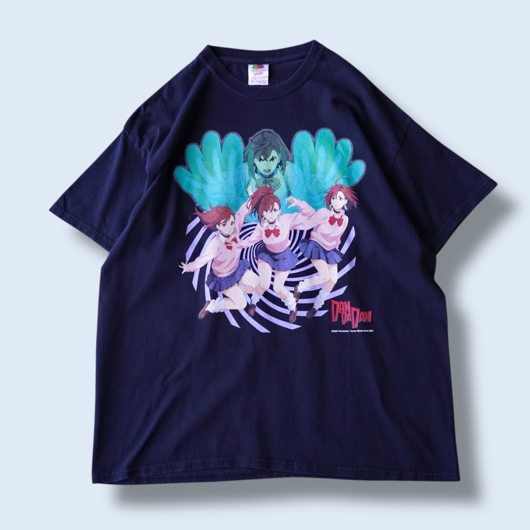 “桃のピン / ダンダダン” print tee