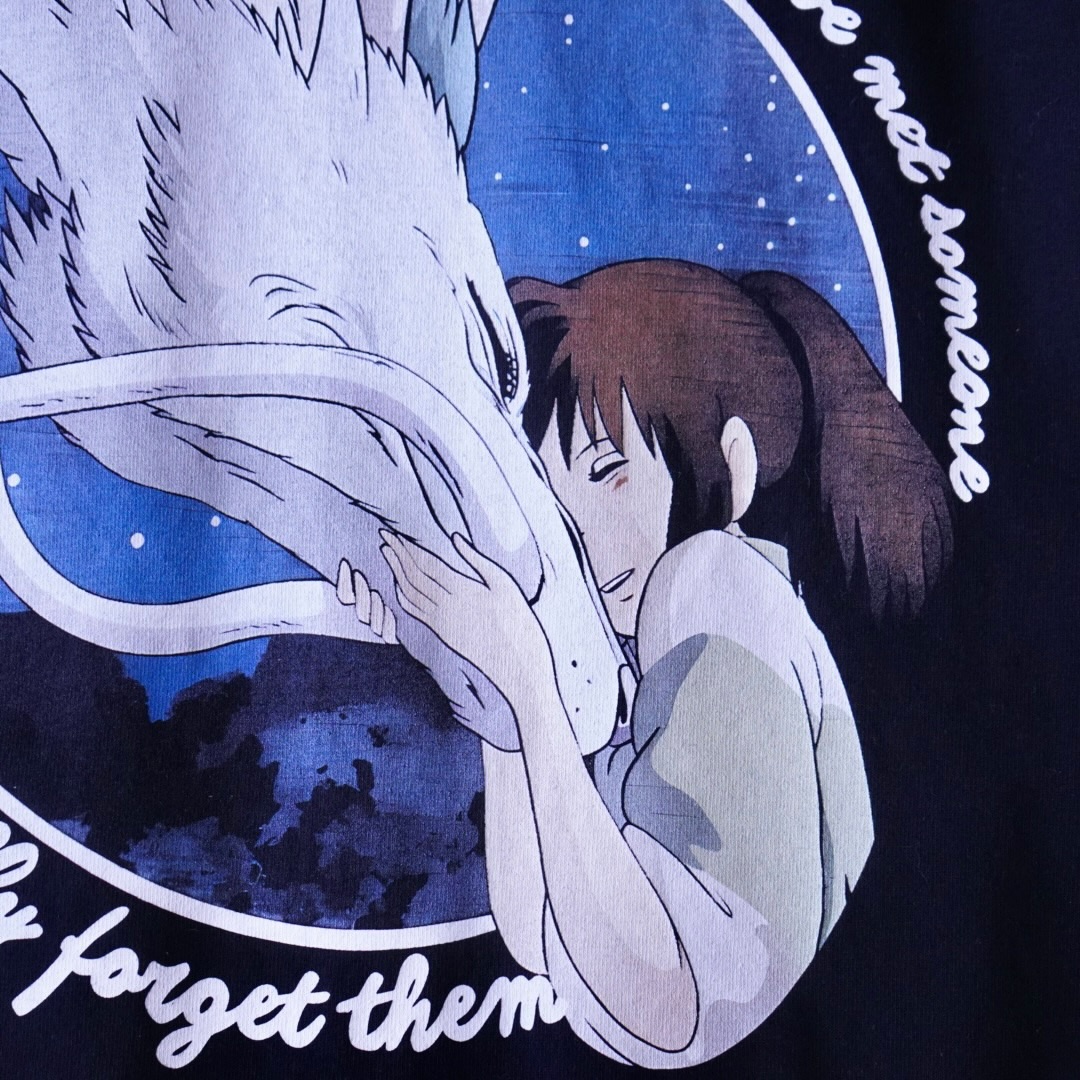 “海外オフィシャル名シーン / 千と千尋の神隠し” print tee