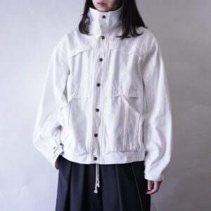 short length high neck switching jacket