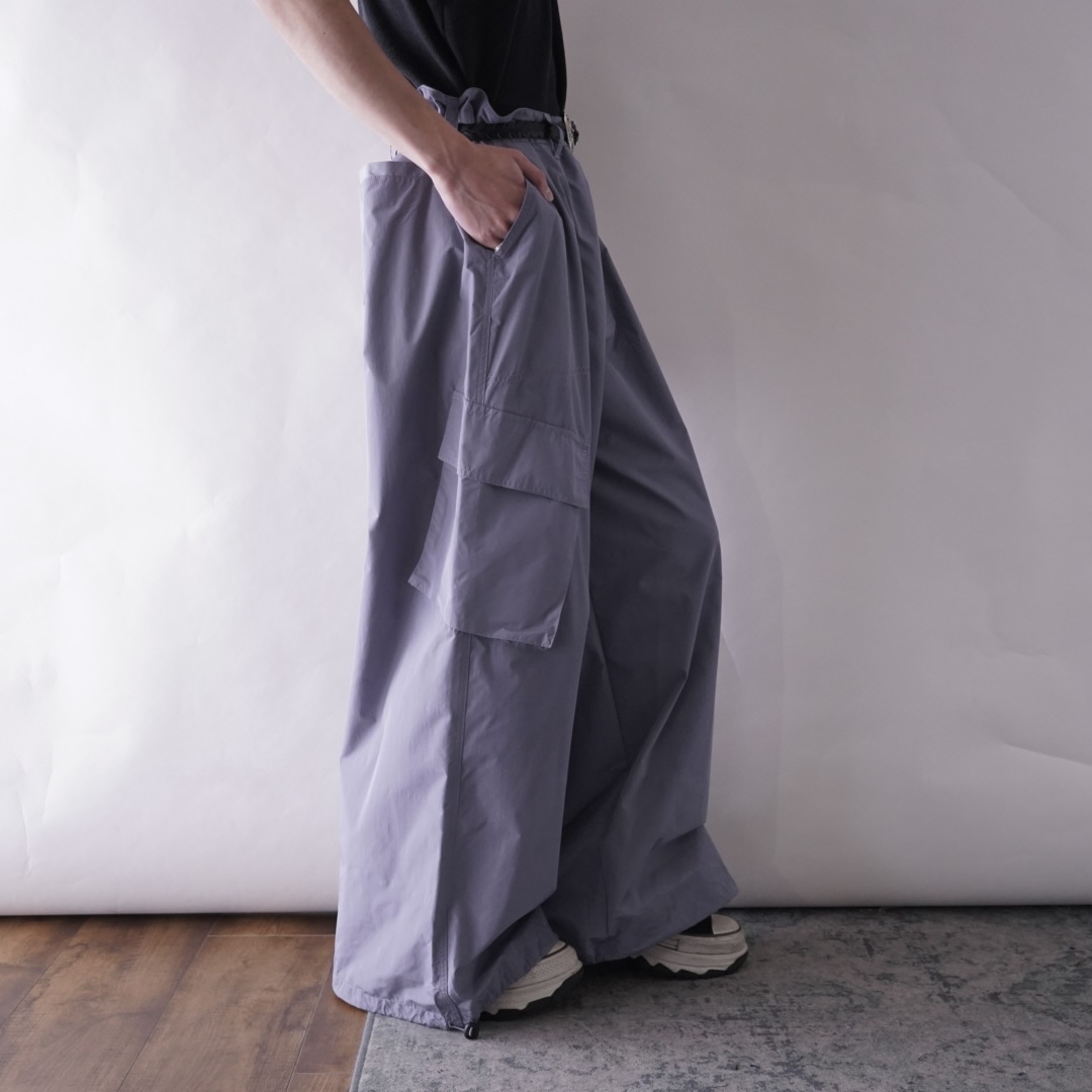 wide silhouette poly baggy pants