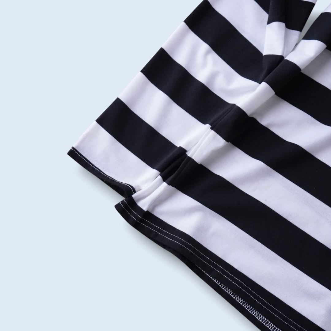 black × white border L/S tee