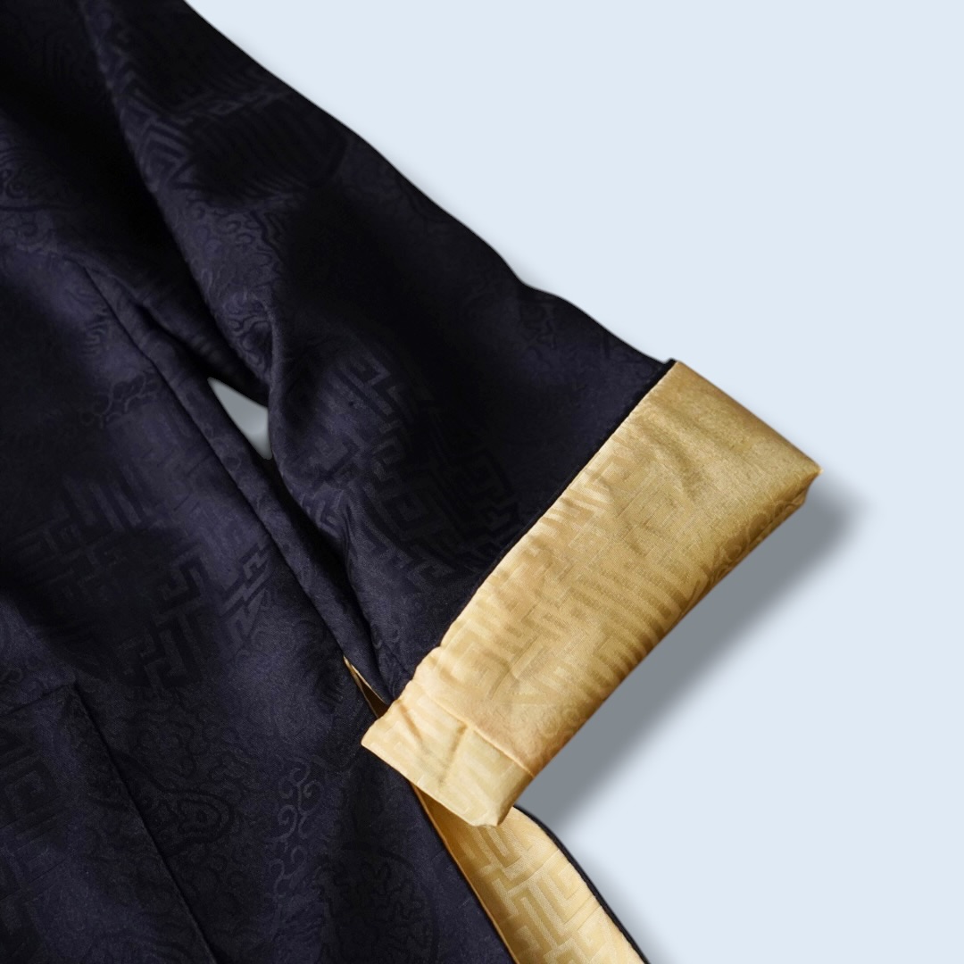 black × yellow reversible China shirt