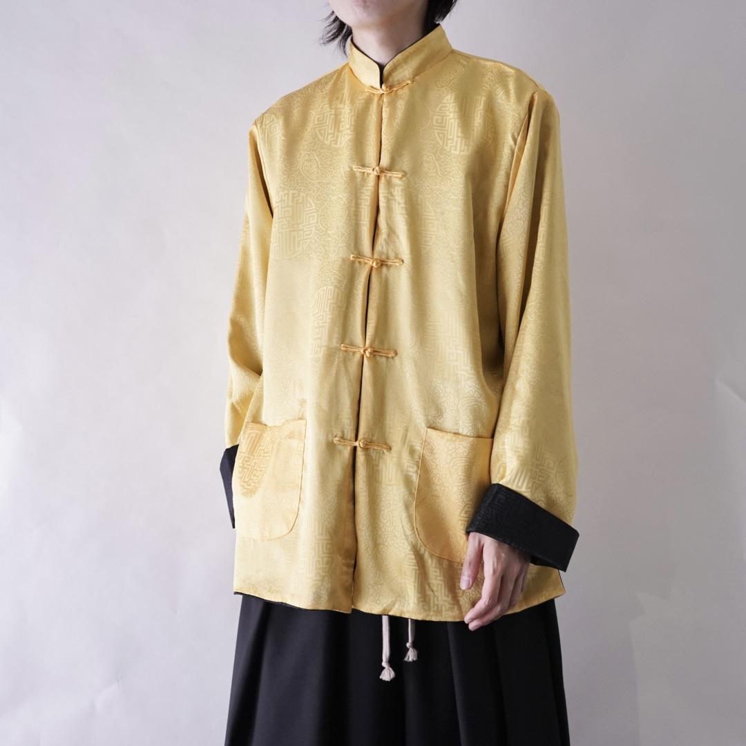 black × yellow reversible China shirt
