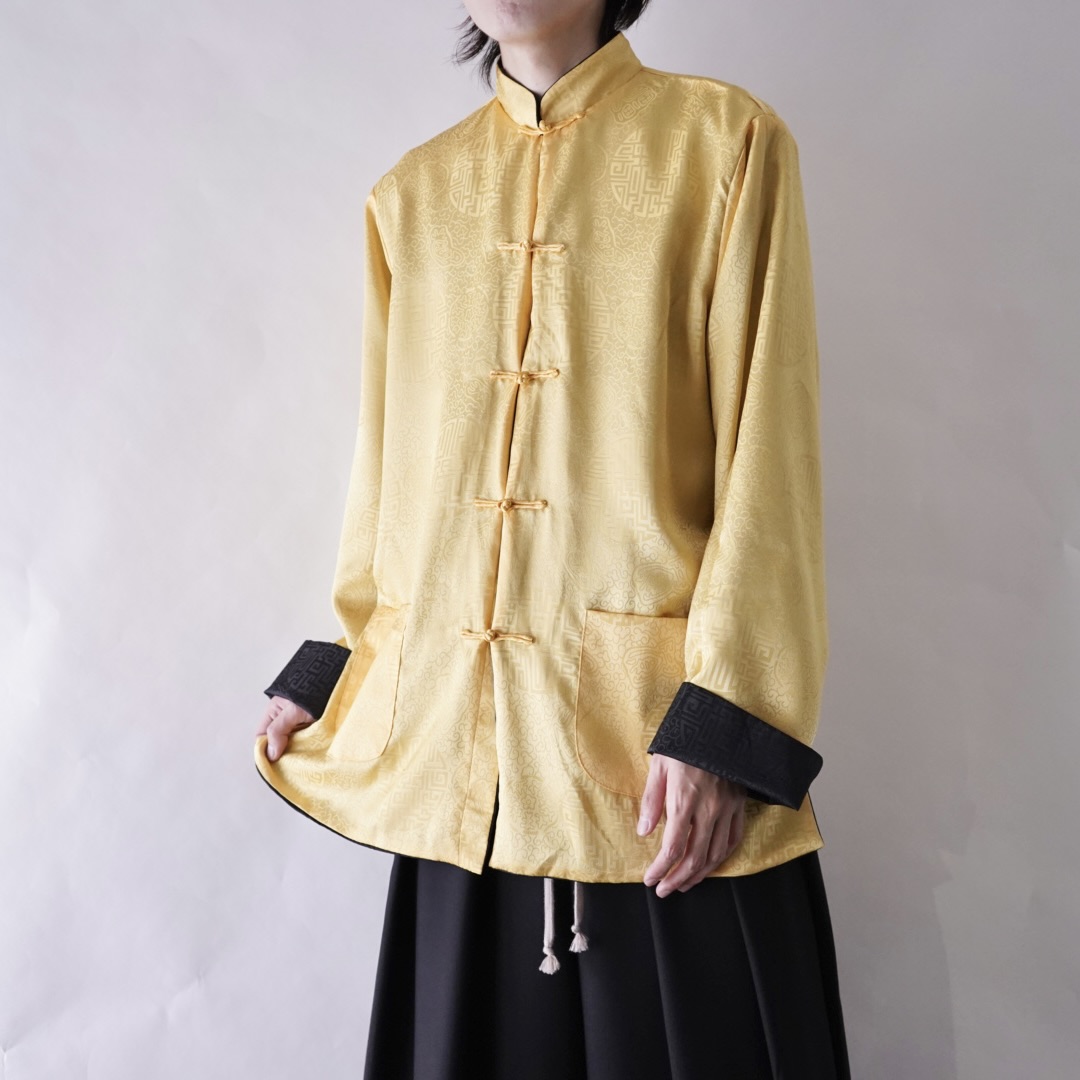 black × yellow reversible China shirt