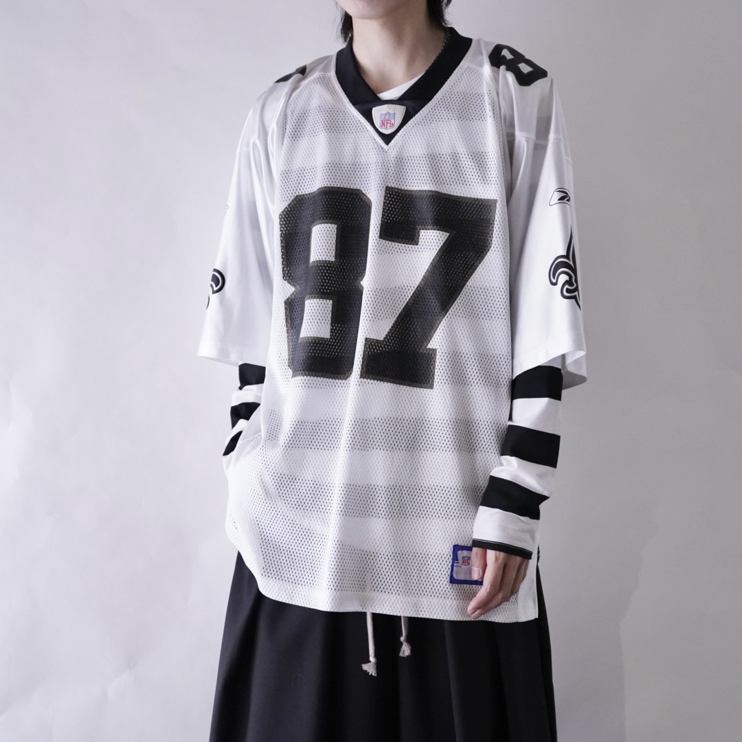 black × white border L/S tee