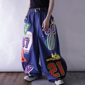 super oversized multi wappen wide wide pants