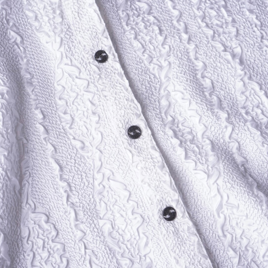 oversized pure white popcorn shirt