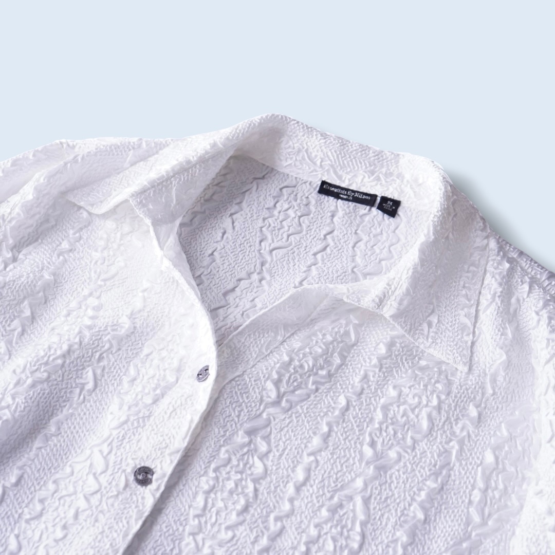 oversized pure white popcorn shirt