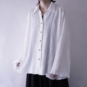 oversized pure white popcorn shirt