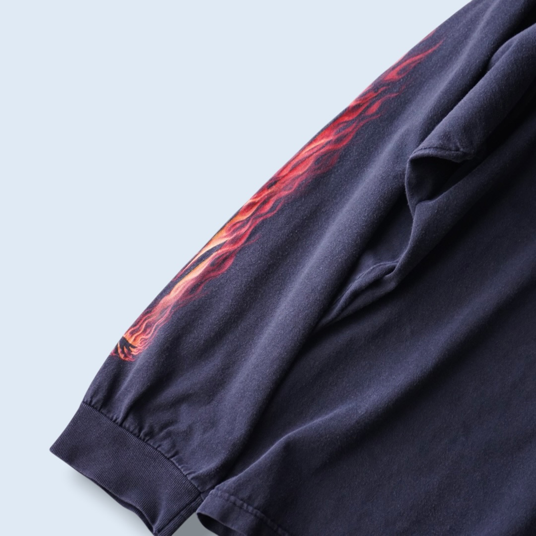 oversized eagle fire pattern fade black L/S tee