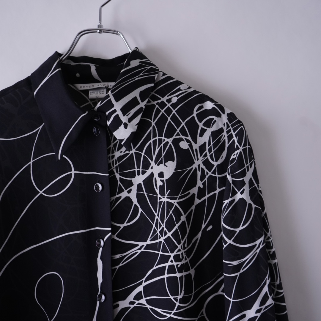 monotone geometric pattern see-through shirt