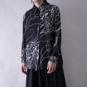 monotone geometric pattern see-through shirt
