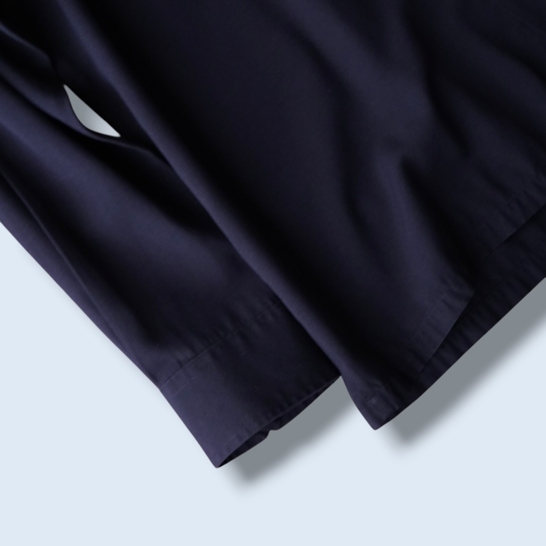 drape fabric collar & flyfront ornamental shirt