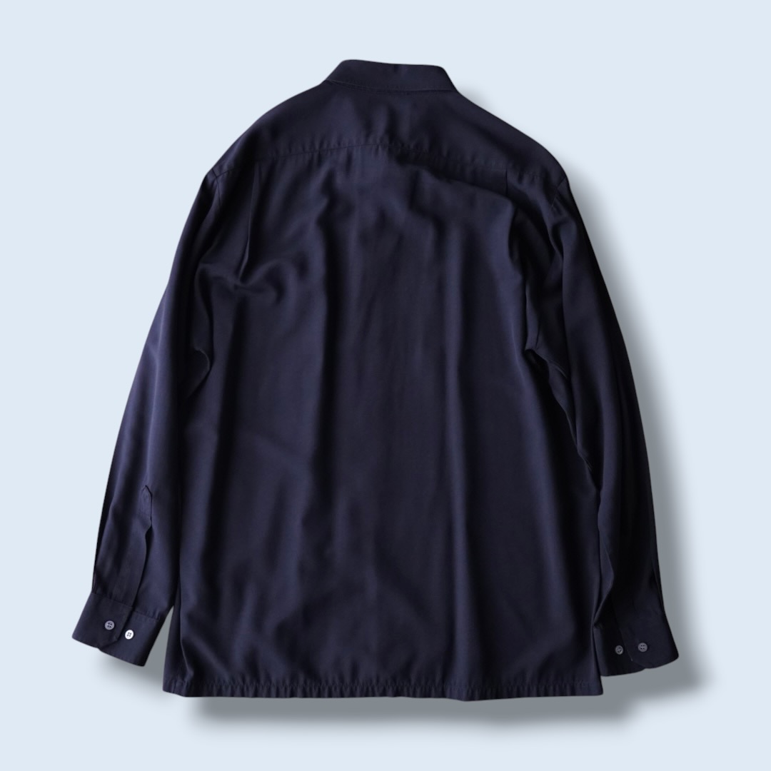 drape fabric collar & flyfront ornamental shirt