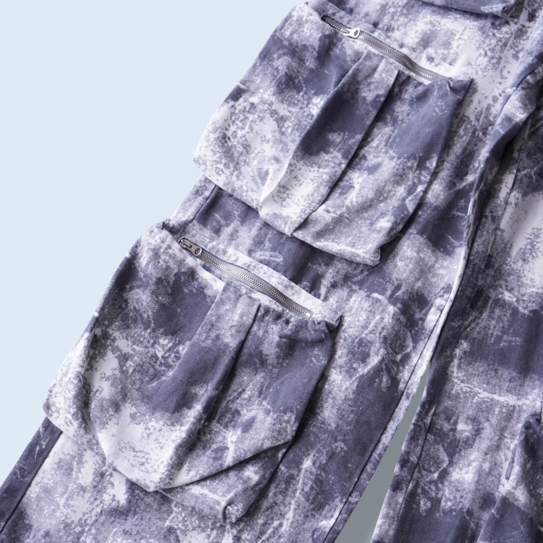 monotone full graphic multi gimmick wide pants