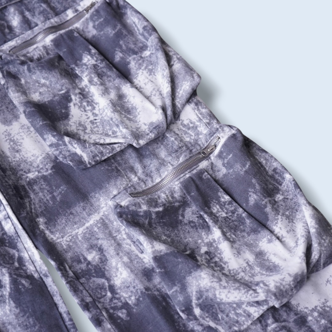 monotone full graphic multi gimmick wide pants