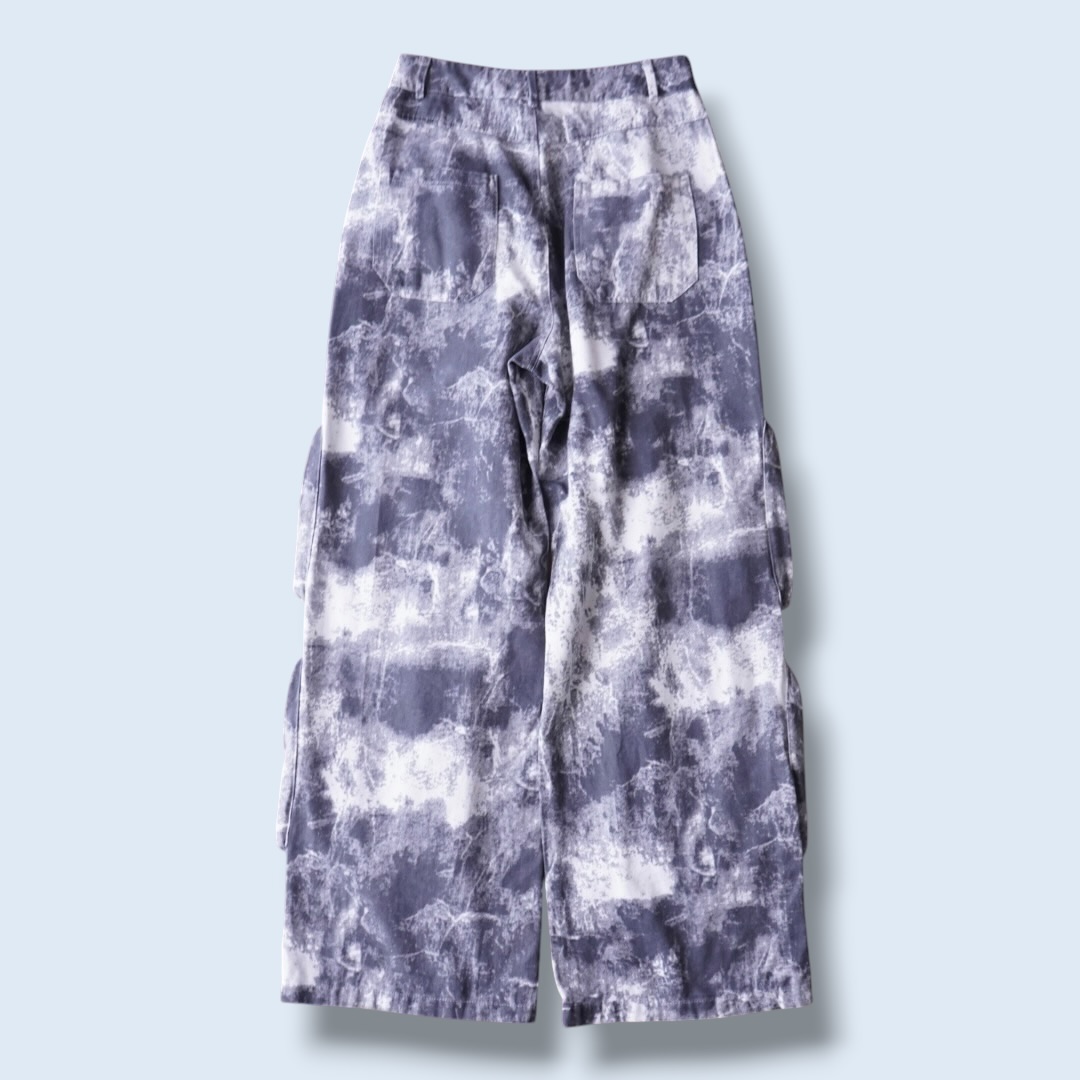 monotone full graphic multi gimmick wide pants