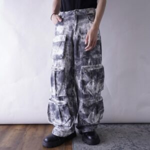 monotone full graphic multi gimmick wide pants