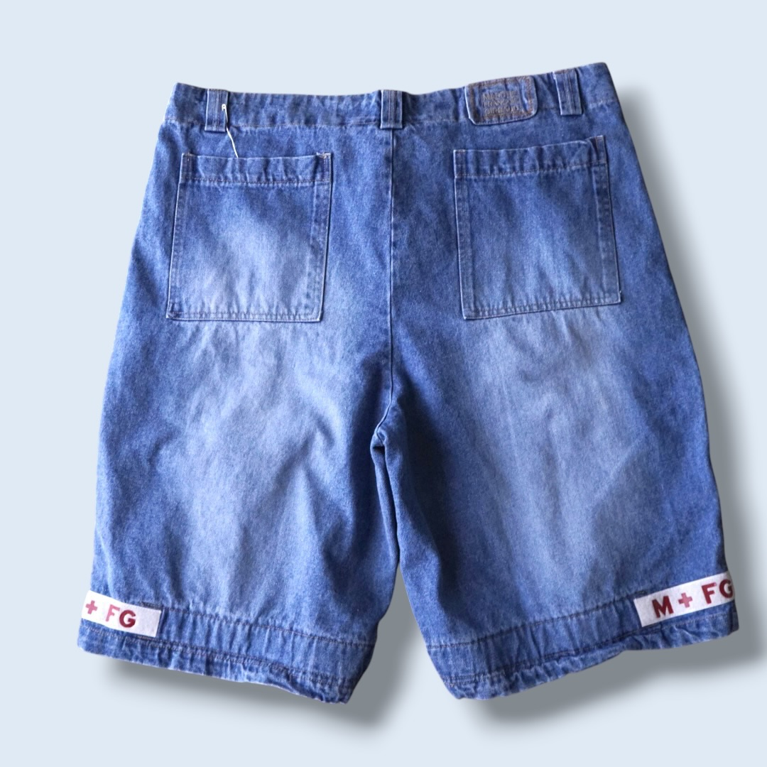 【MARITHE FRANCOIS GIRBAUD】indigo blue × white velcro shuttle baggy shorts