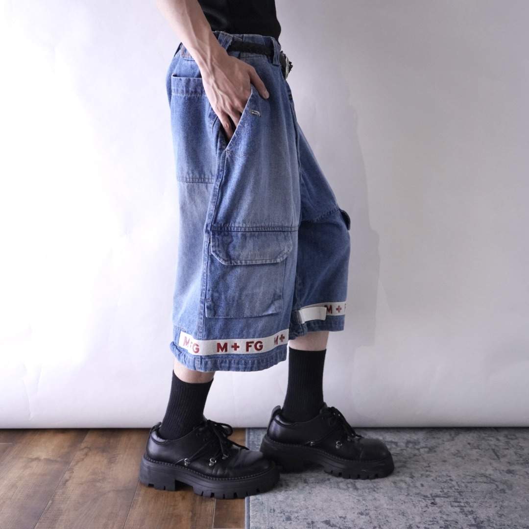 【MARITHE FRANCOIS GIRBAUD】indigo blue × white velcro shuttle baggy shorts