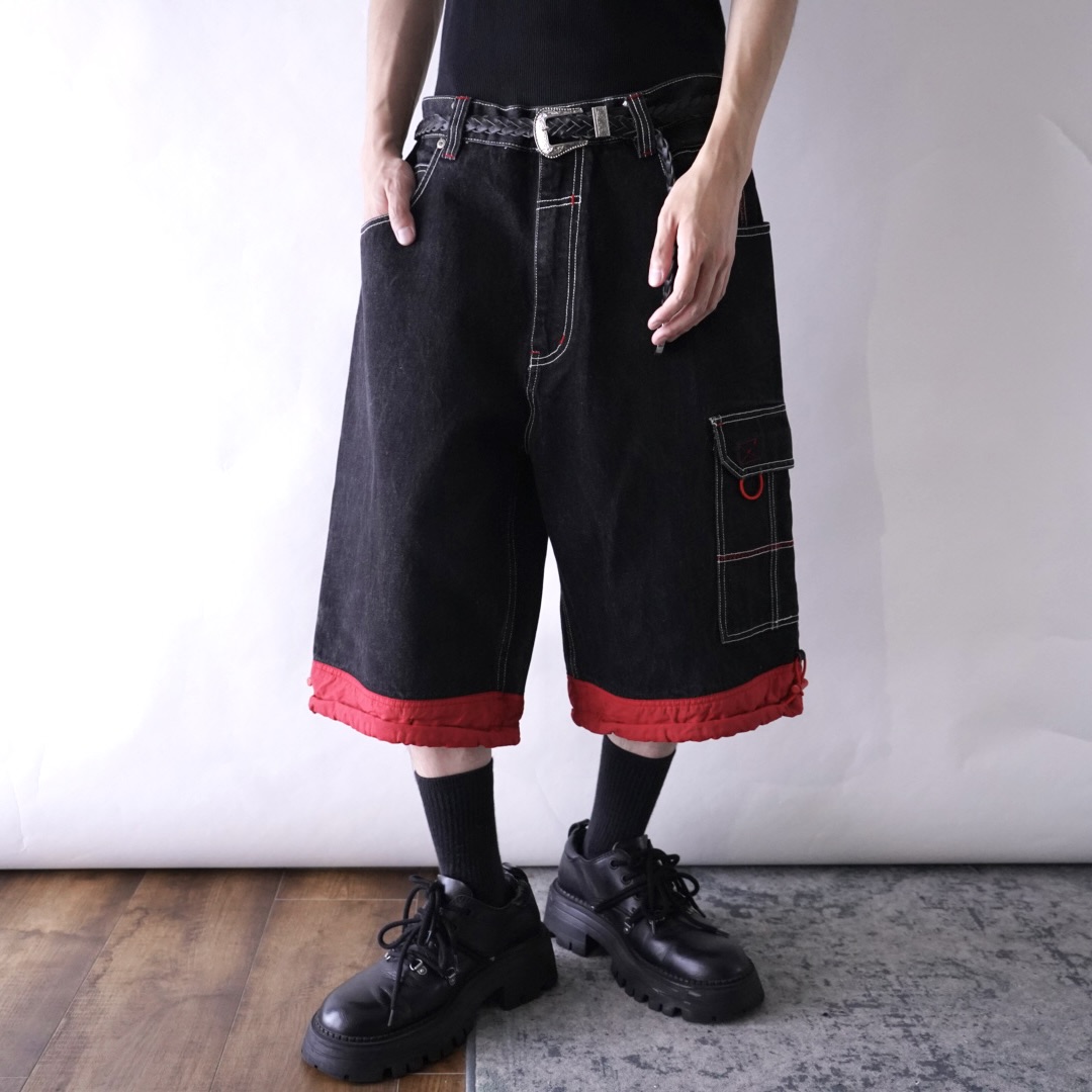 black × nylon red switching denim baggy shorts