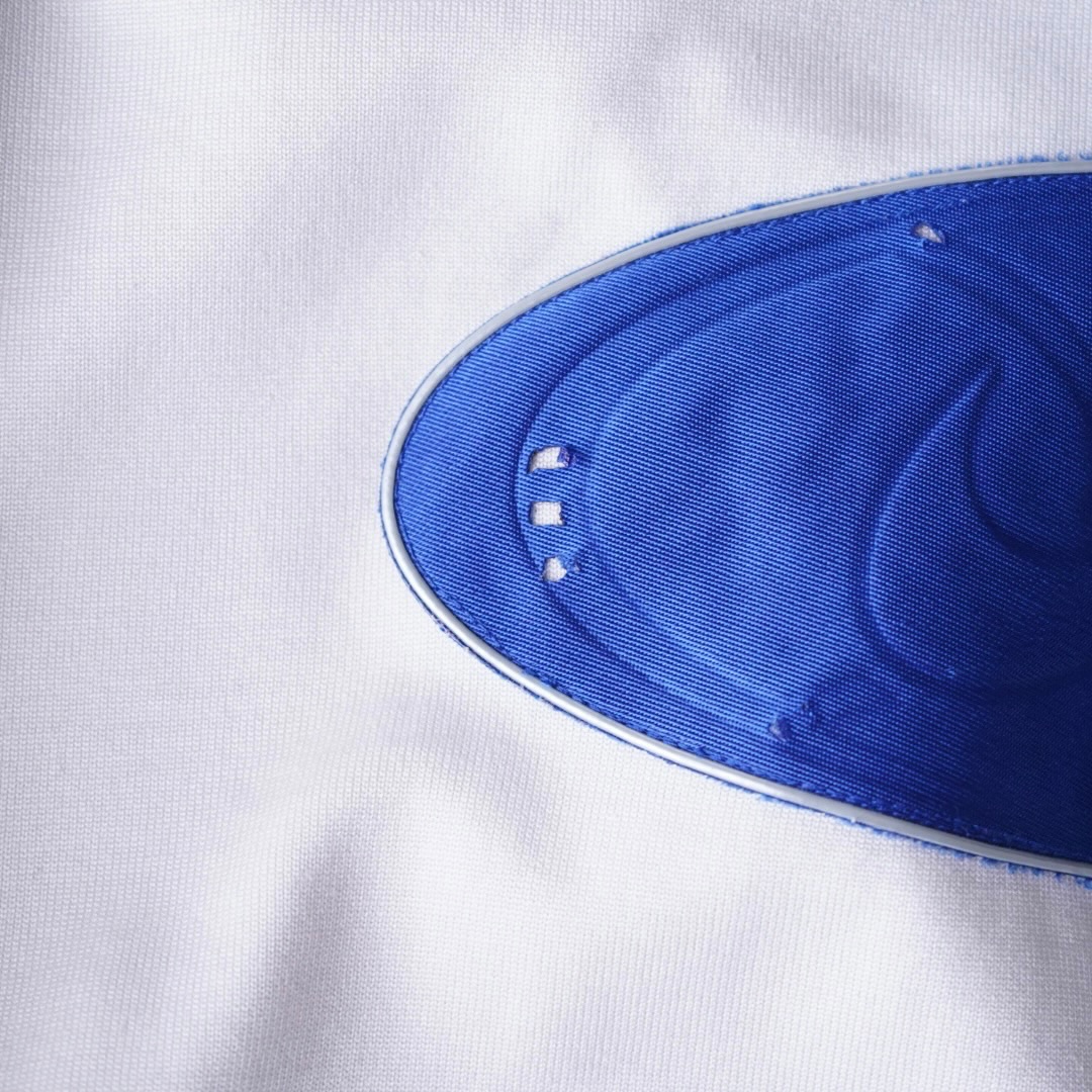 【NIKE】glossy blue × white wappen design game shirt