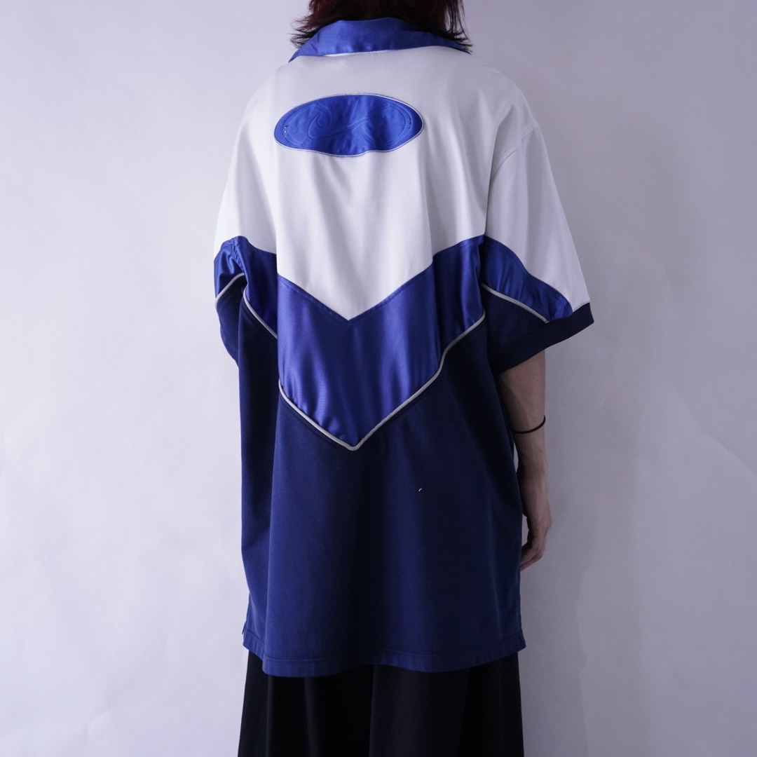 【NIKE】glossy blue × white wappen design game shirt